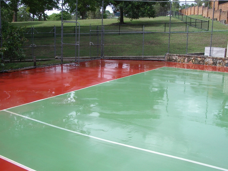 tennis court cleaning after