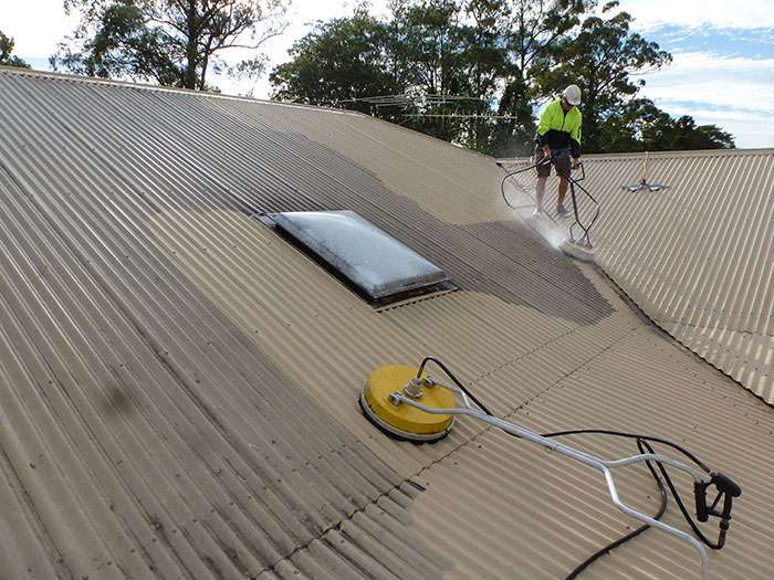 colorbond roof cleaning